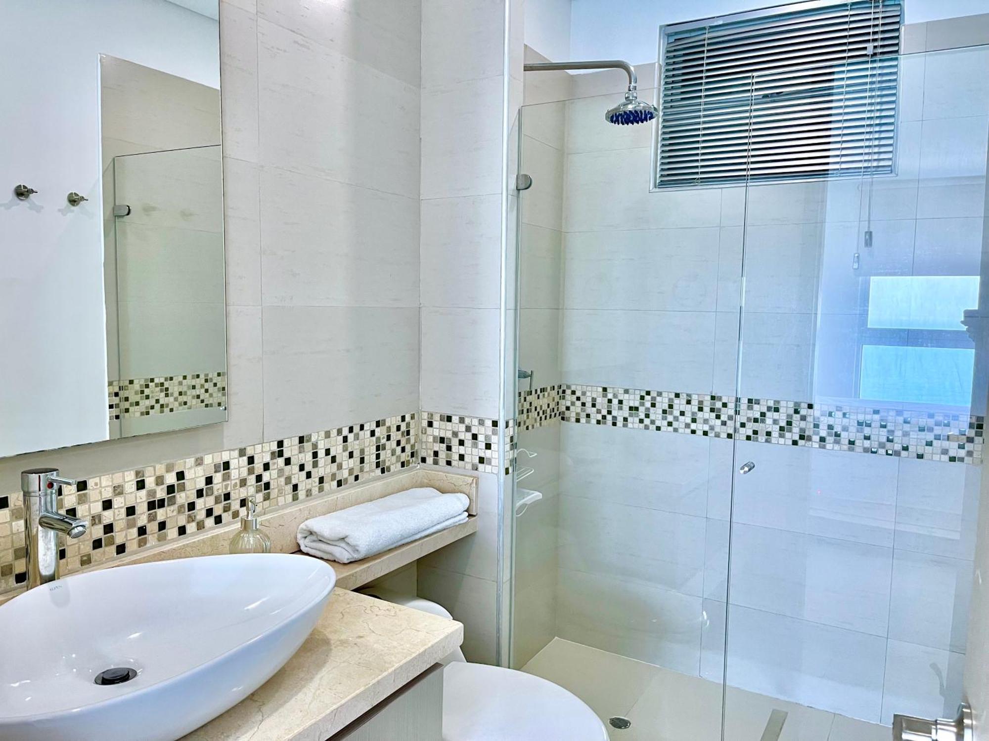 By Calamari Homes - Palmetto Beach 2504 Bocagrande Картахена Экстерьер фото